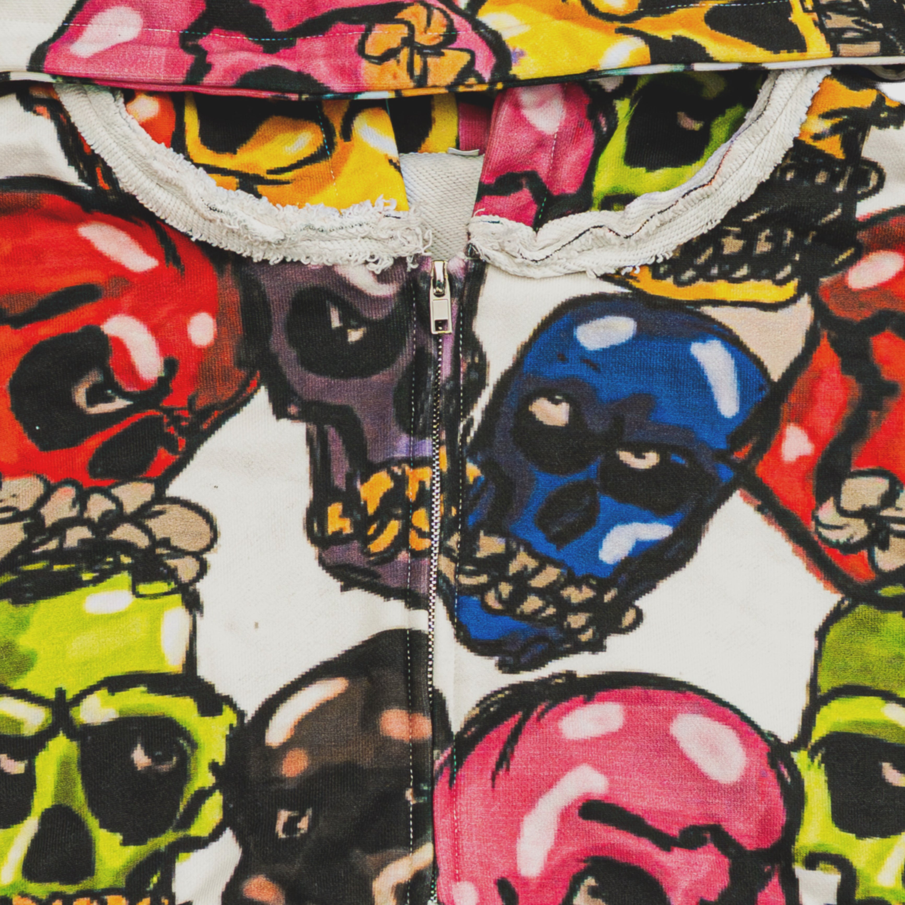 WHITE SKULL HOODIE